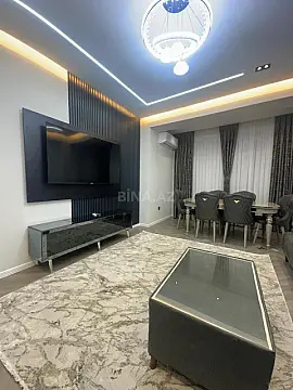 Kirayə verilir 3 otaqlı mənzil 120 m²