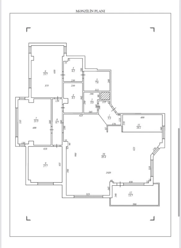 Satılır 4 otaqlı mənzil 214 m²