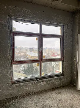 Satılır 4 otaqlı mənzil 214 m²