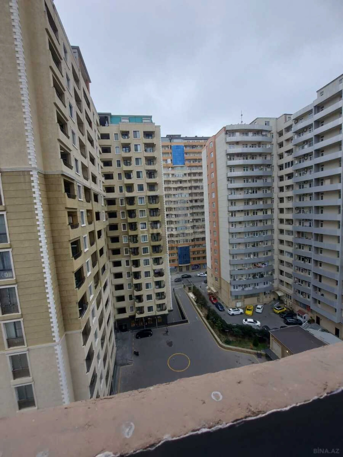 Kirayə verilir 2 otaqlı mənzil 60 m²