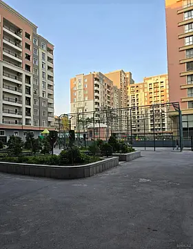 Satılır 3 otaqlı mənzil 91 m² — Bakı, Qaraçuxur 3 otaq 91.00 m²