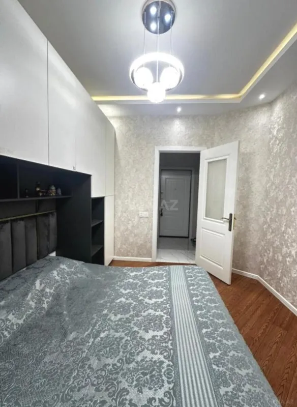 Satılır 2 otaqlı mənzil 60 m²