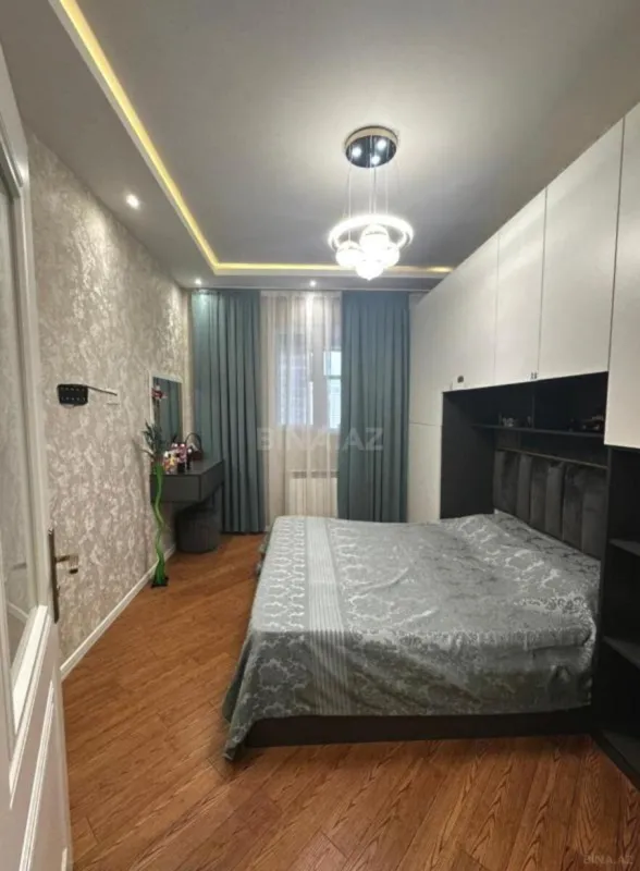 Satılır 2 otaqlı mənzil 60 m²