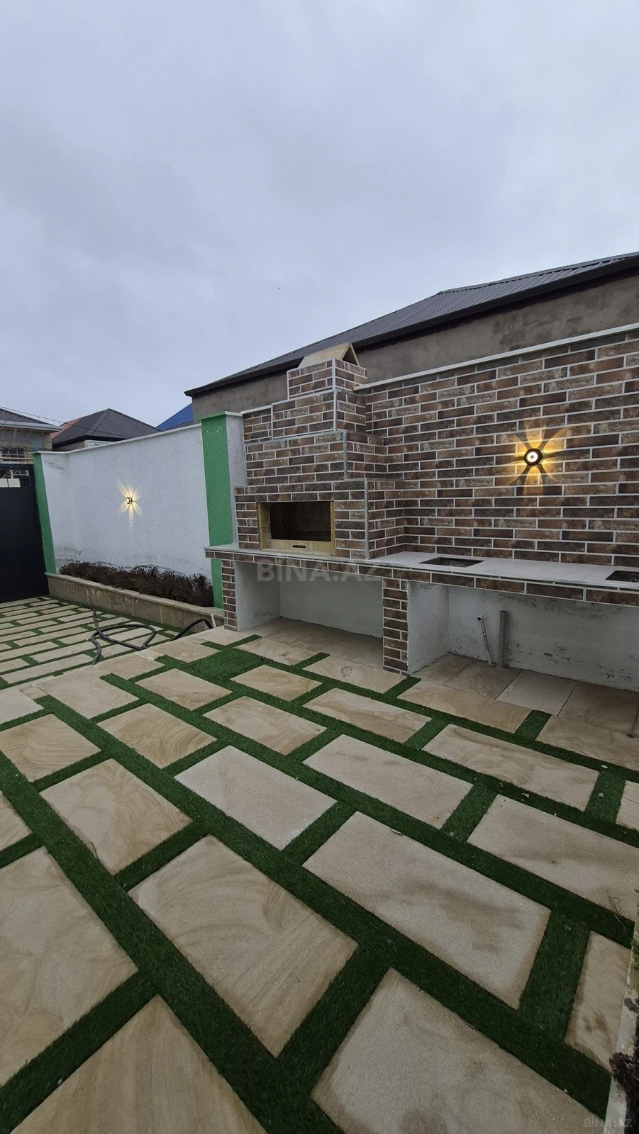 Satılır 3 otaqlı həyət evi 100 m²