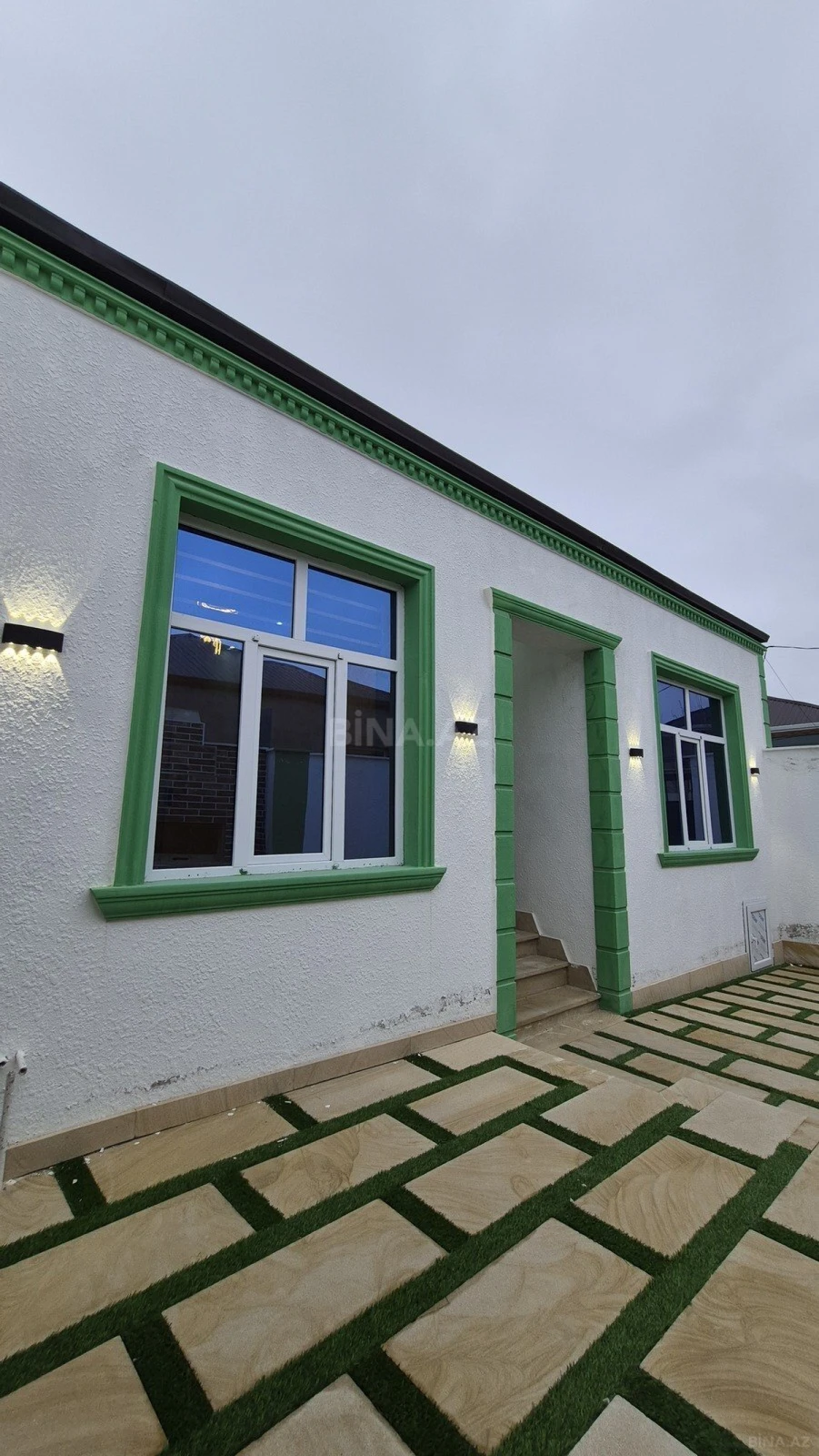 Satılır 3 otaqlı həyət evi 100 m²