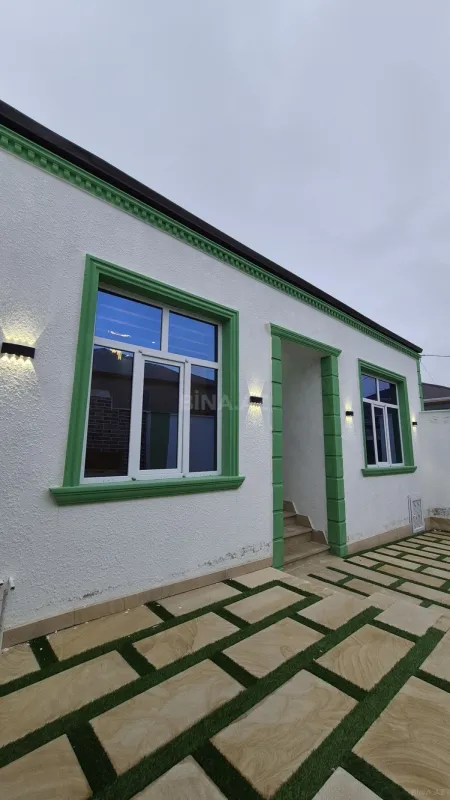 Satılır 3 otaqlı həyət evi 100 m²