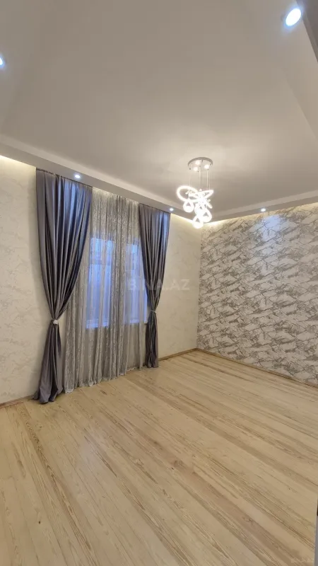 Satılır 3 otaqlı həyət evi 100 m²
