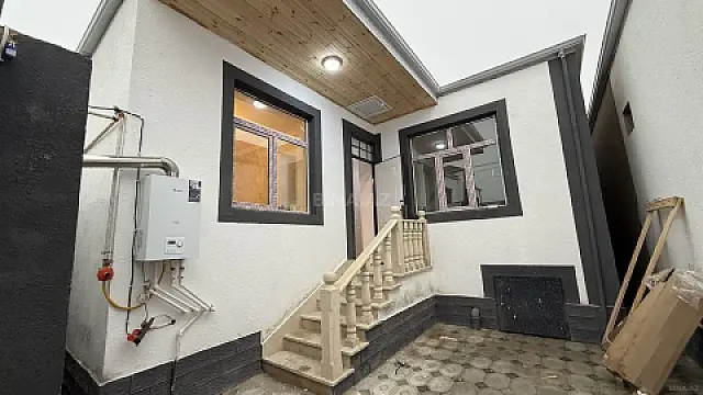 Satılır 2 otaqlı həyət evi 45 m² — Bakı, Digah 2 otaq 45.00 m²