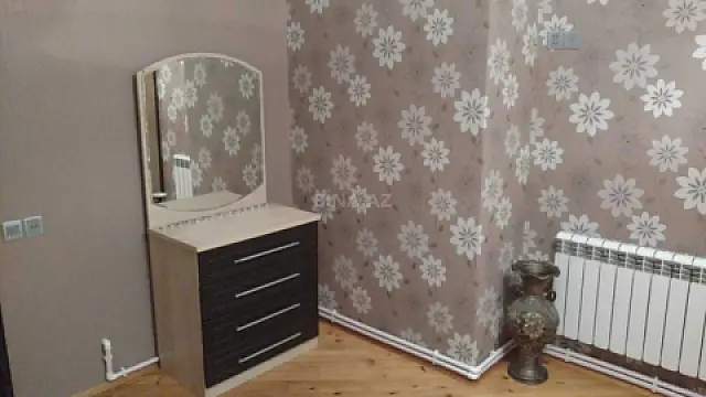 Satılır 2 otaqlı mənzil 70 m²