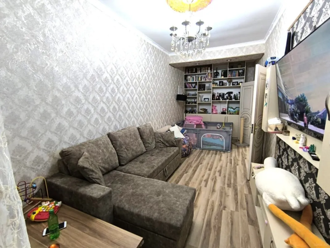 Satılır 2 otaqlı mənzil 60 m²