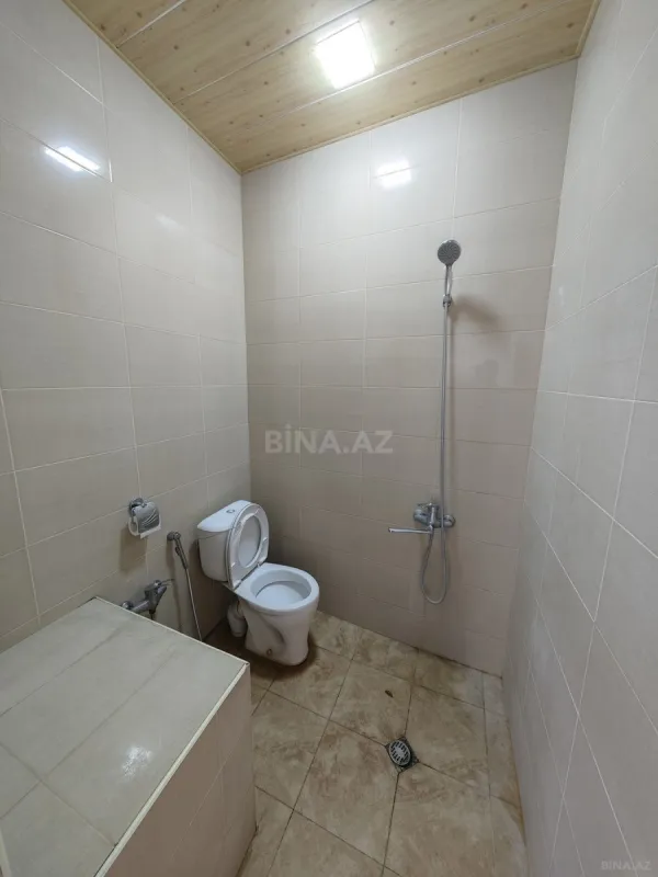 Satılır 7 otaqlı həyət evi 330 m²