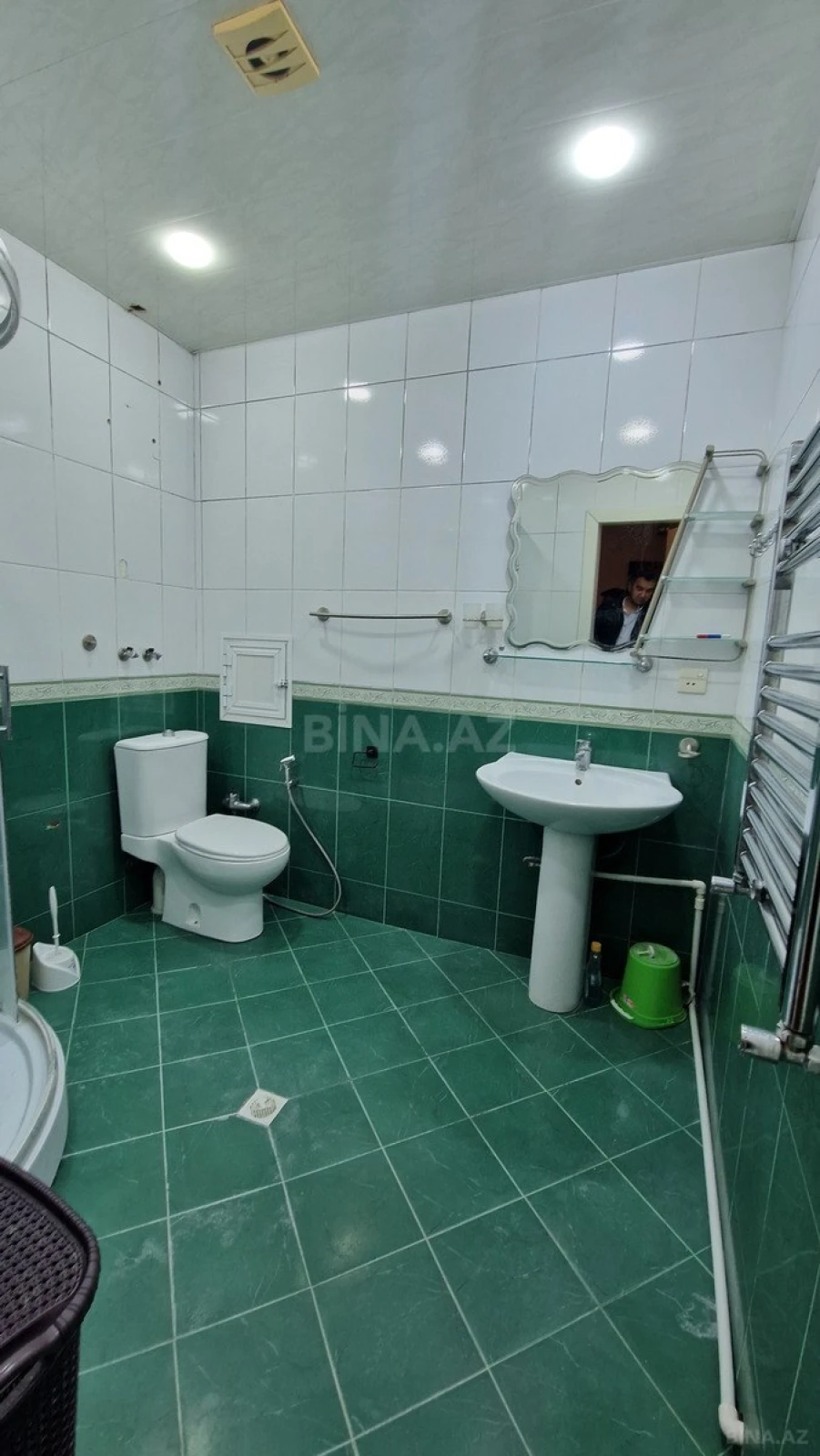 Kirayə verilir 2 otaqlı mənzil 100 m²