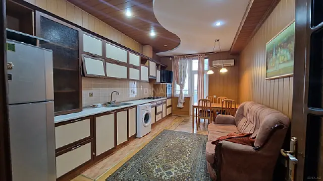 Kirayə verilir 2 otaqlı mənzil 100 m²