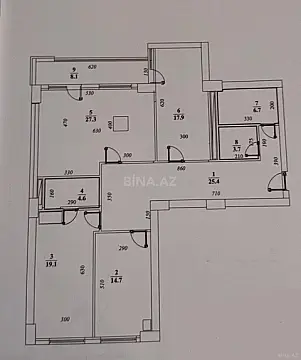 Satılır 3 otaqlı mənzil 135 m²