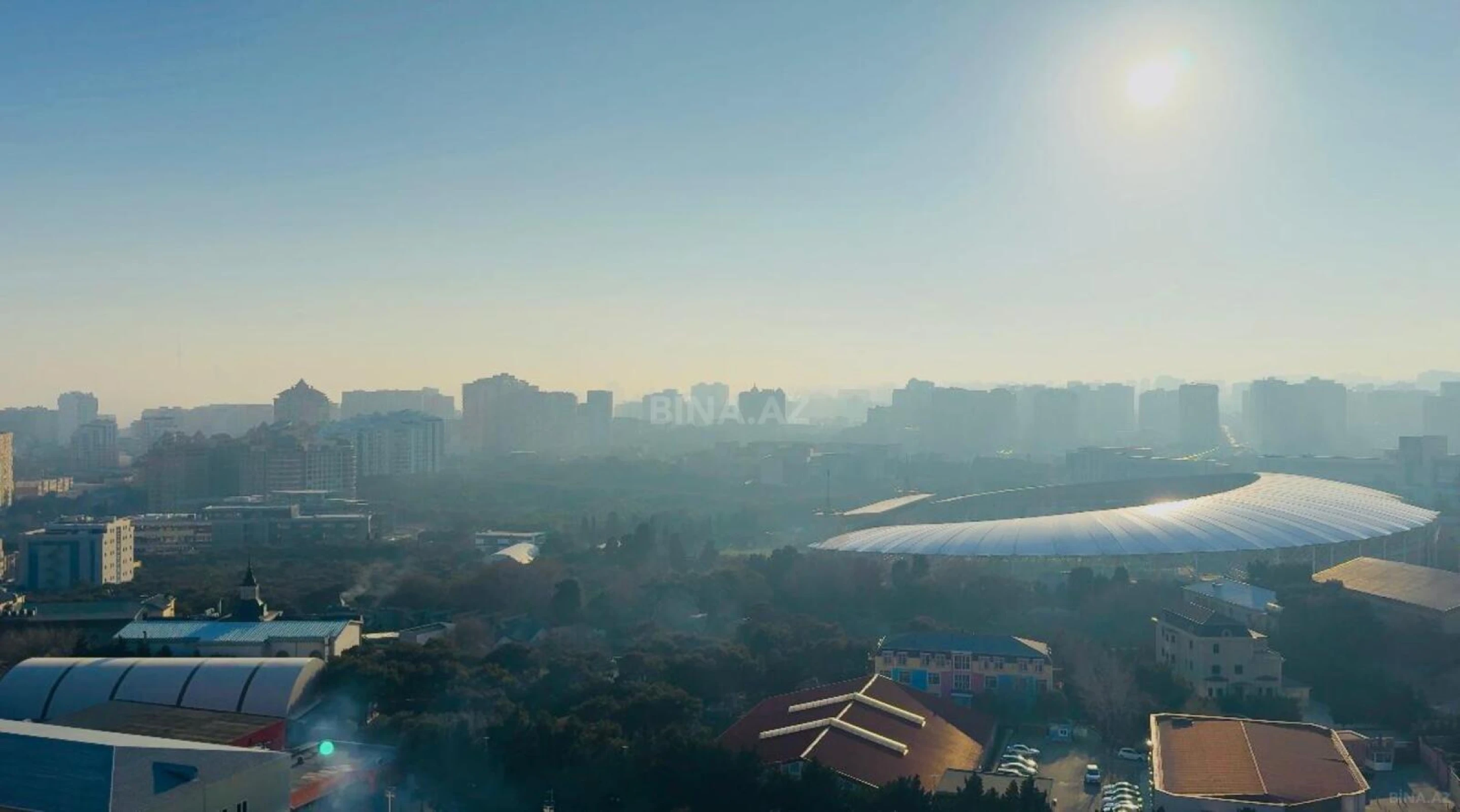 Satılır 3 otaqlı mənzil 135 m²