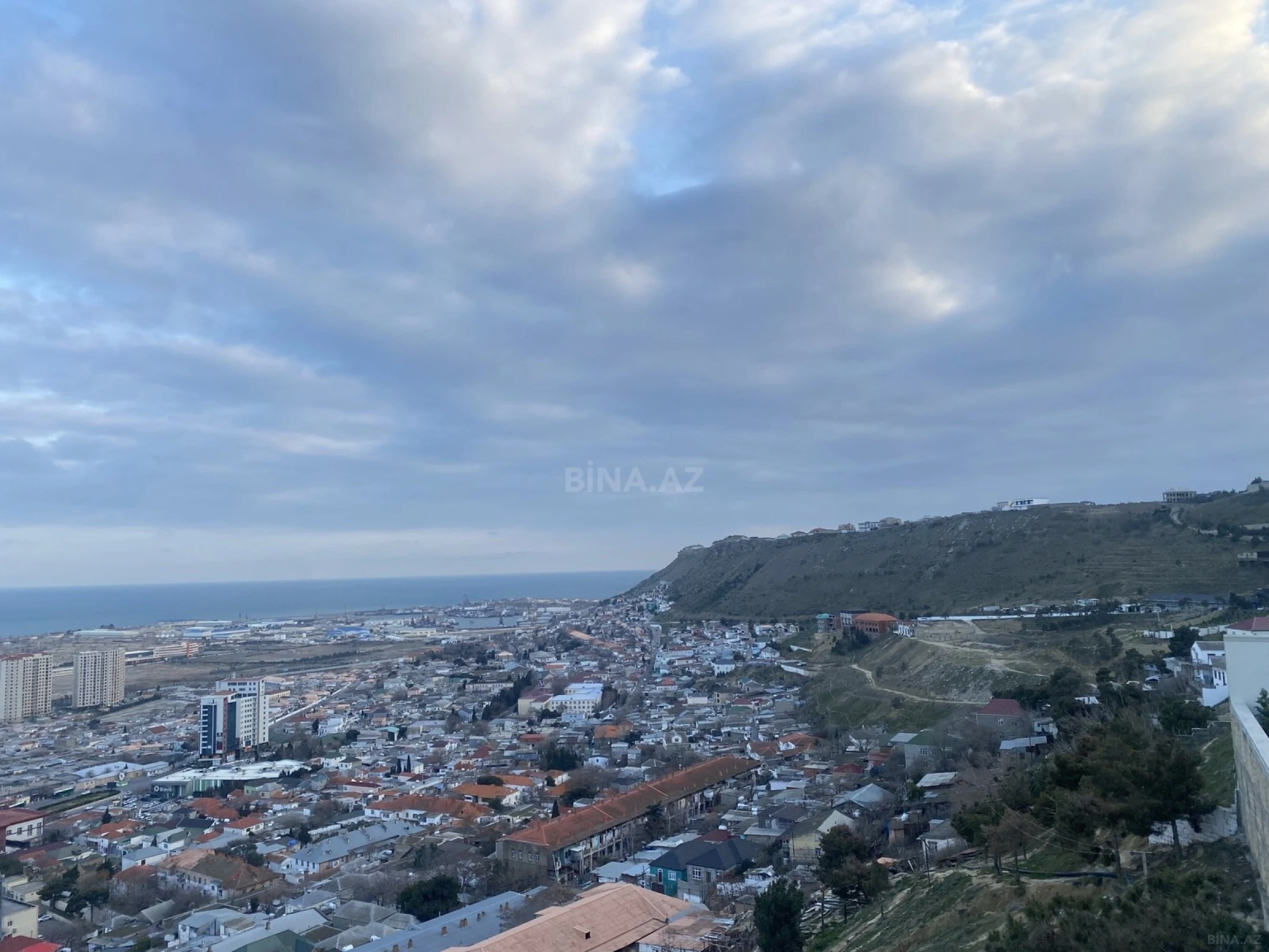 Satılır torpaq sahəsi 10 m²