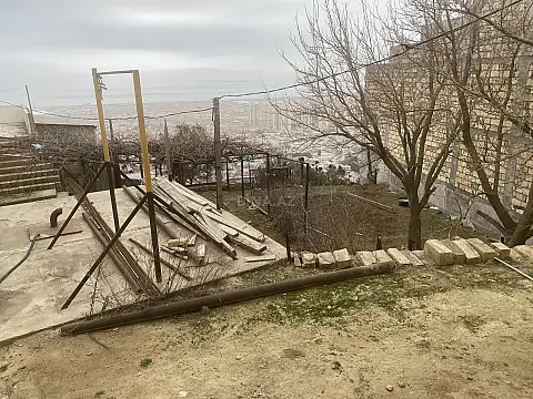 Satılır torpaq sahəsi 10 m²