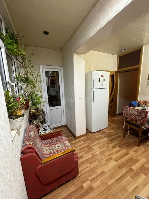 Satılır 4 otaqlı mənzil 110 m²