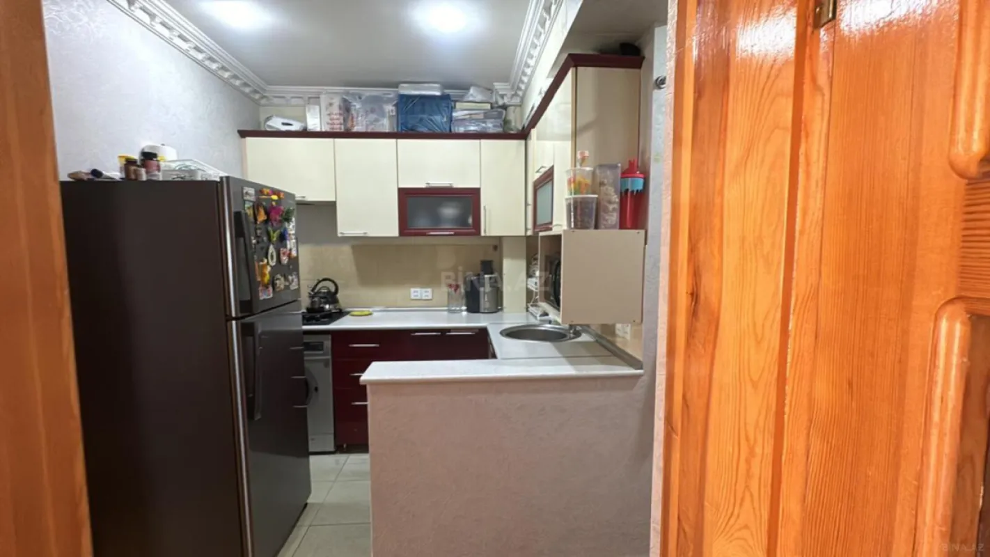 Satılır 2 otaqlı mənzil 58 m²