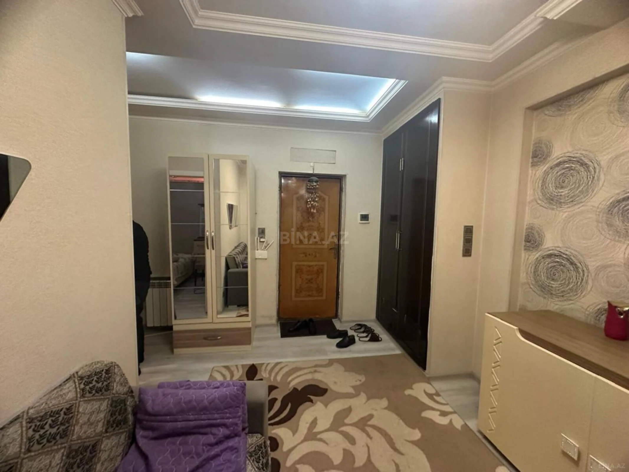 Satılır 1 otaqlı mənzil 37.8 m²