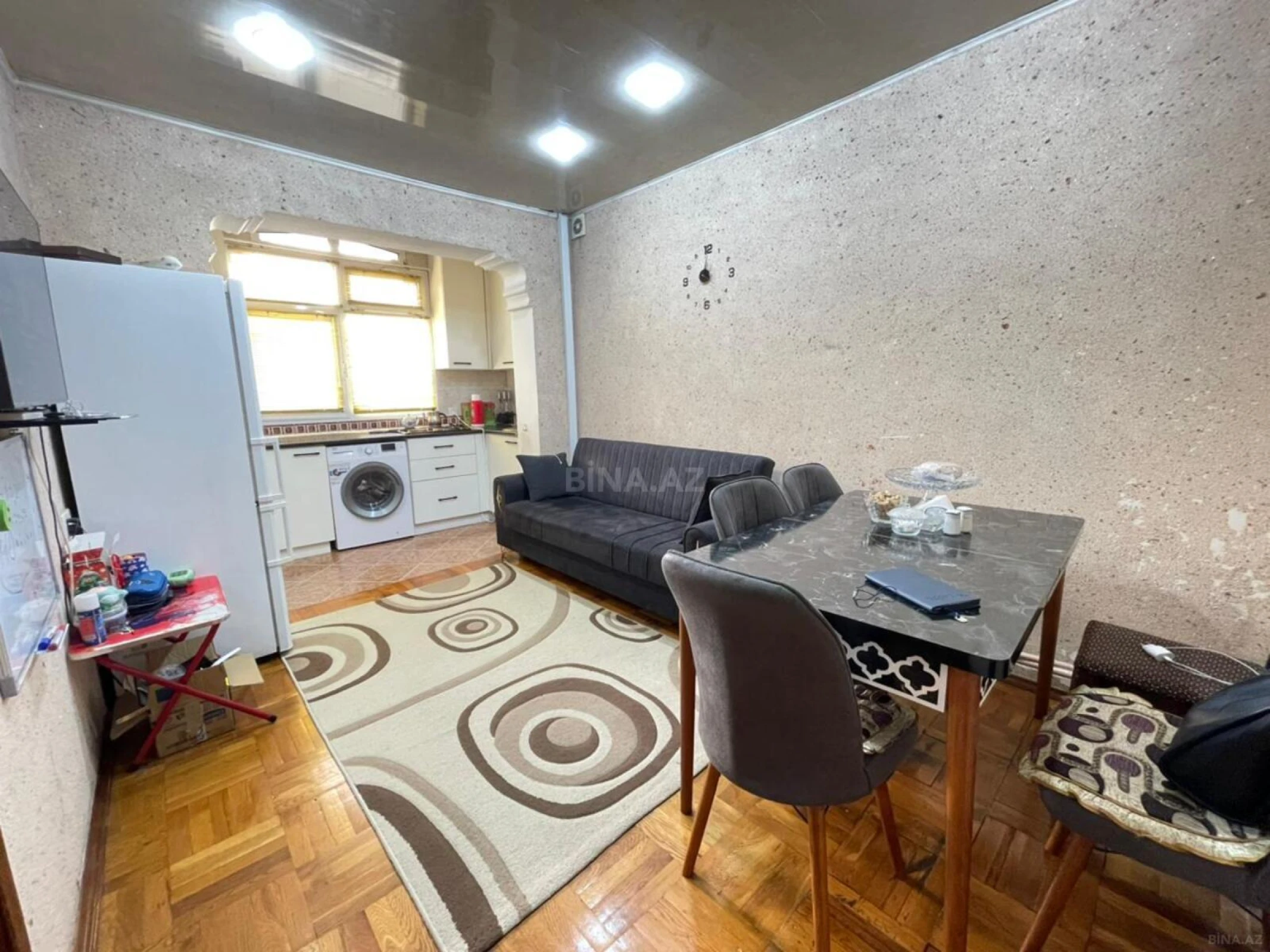 Satılır 2 otaqlı mənzil 55 m²