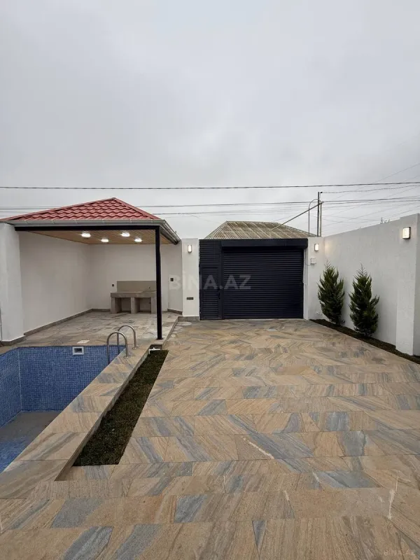 Satılır 4 otaqlı həyət evi 130 m²