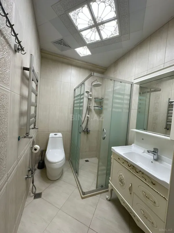 Satılır 2 otaqlı mənzil 120 m²