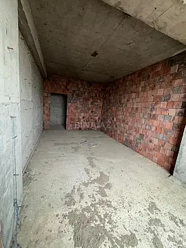 Satılır 3 otaqlı mənzil 122 m²