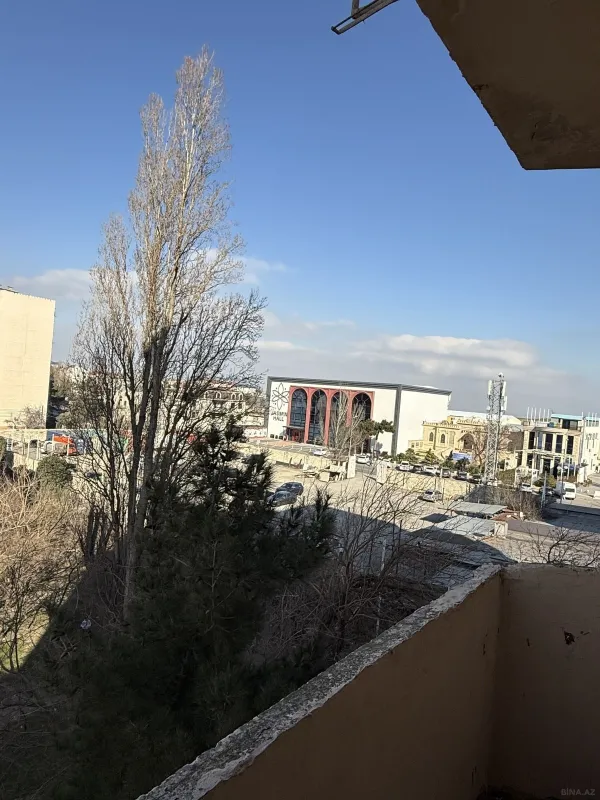 Kirayə verilir 2 otaqlı mənzil 56 m²
