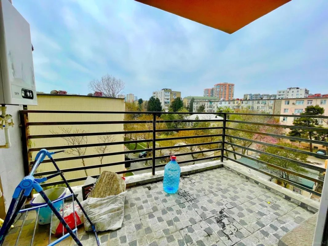 Kirayə verilir 2 otaqlı mənzil 80 m²