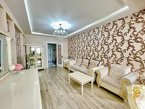 Kirayə verilir 2 otaqlı mənzil 80 m²