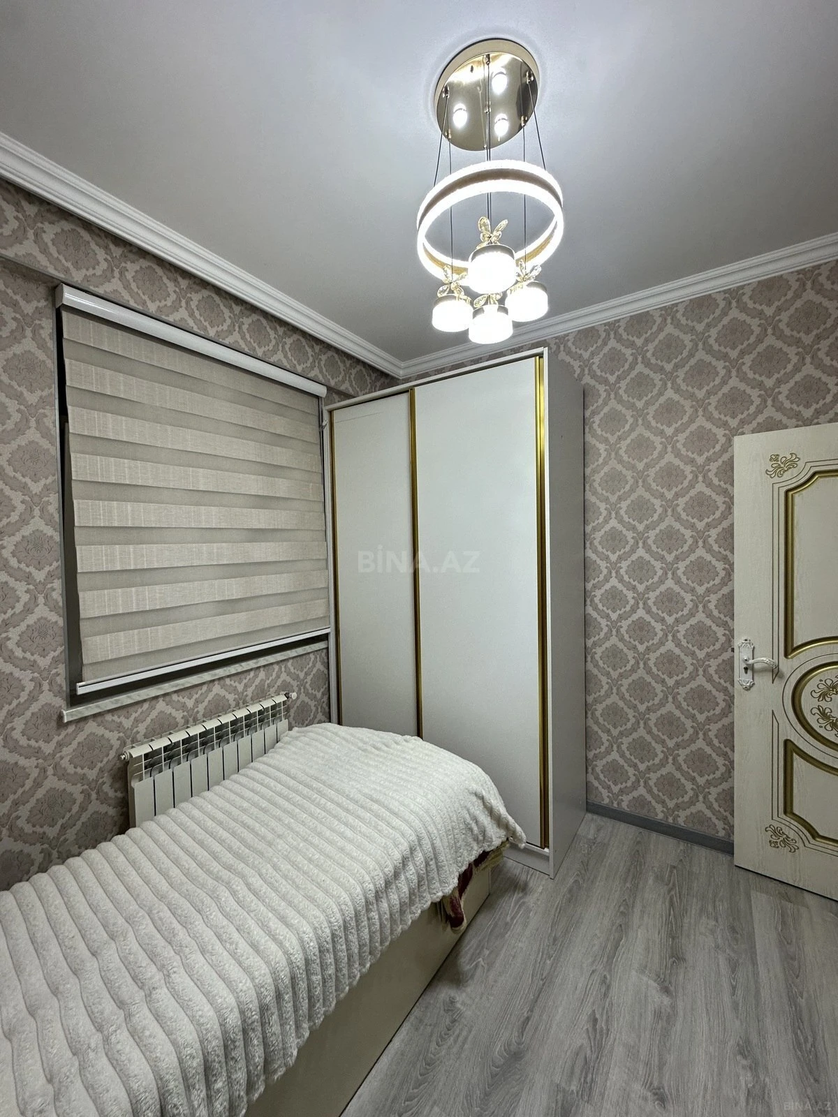 Satılır 4 otaqlı mənzil 83 m²