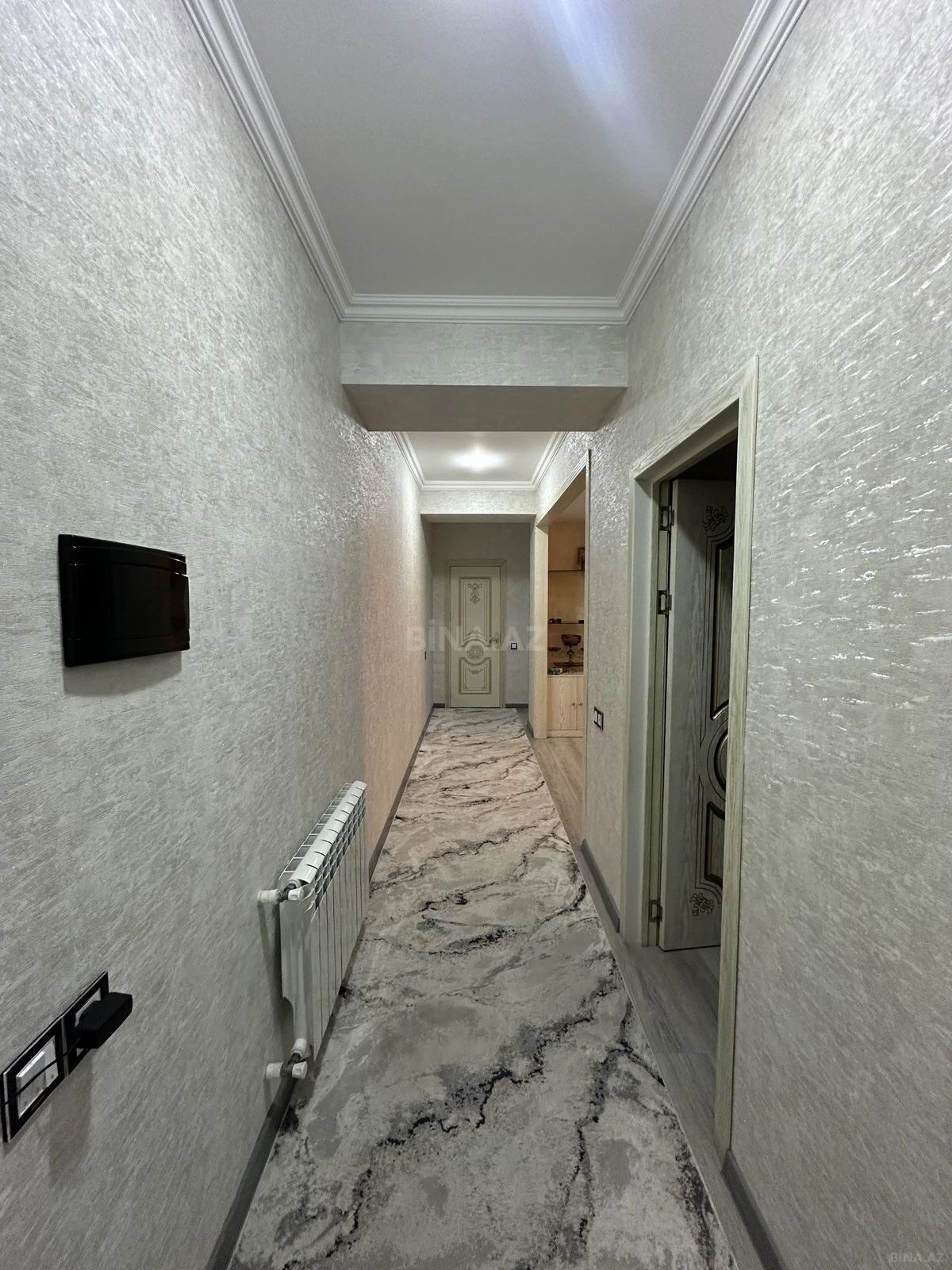 Satılır 4 otaqlı mənzil 83 m²