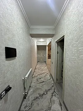 Satılır 4 otaqlı mənzil 83 m²