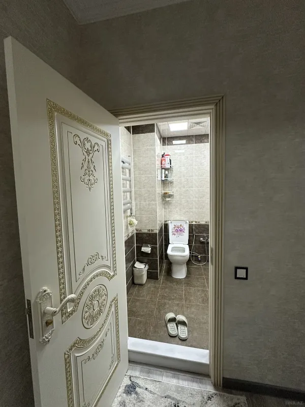 Satılır 4 otaqlı mənzil 83 m²