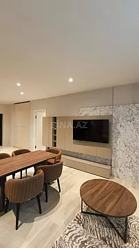 Satılır 2 otaqlı mənzil 103 m²