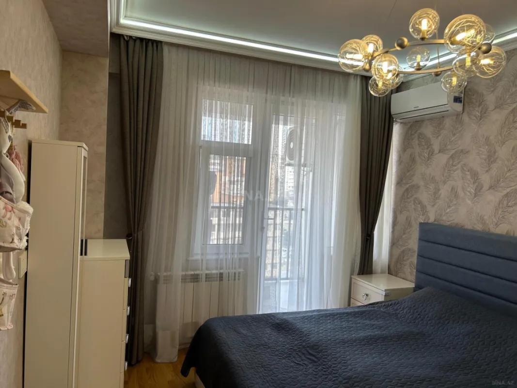 Satılır 2 otaqlı mənzil 75 m²