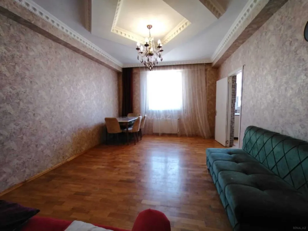 Satılır 2 otaqlı mənzil 75 m²