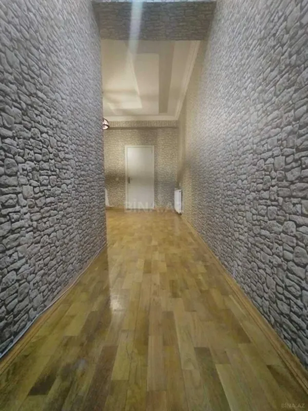 Satılır 2 otaqlı mənzil 75 m²