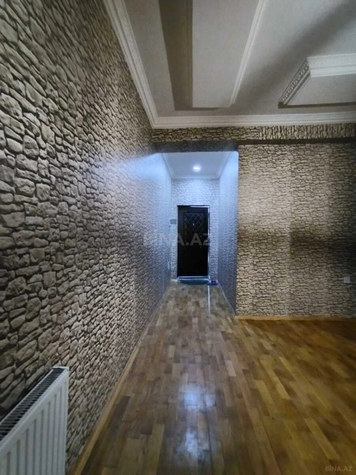 Satılır 2 otaqlı mənzil 75 m²