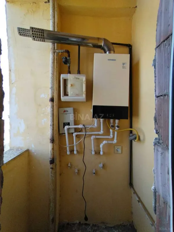 Satılır 2 otaqlı mənzil 75 m²