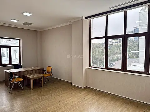 Kirayə verilir 2 otaqlı ofis 65 m²