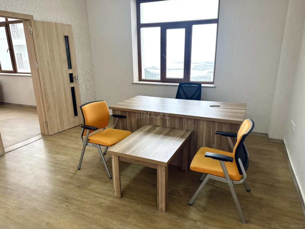 Kirayə verilir 2 otaqlı ofis 65 m²