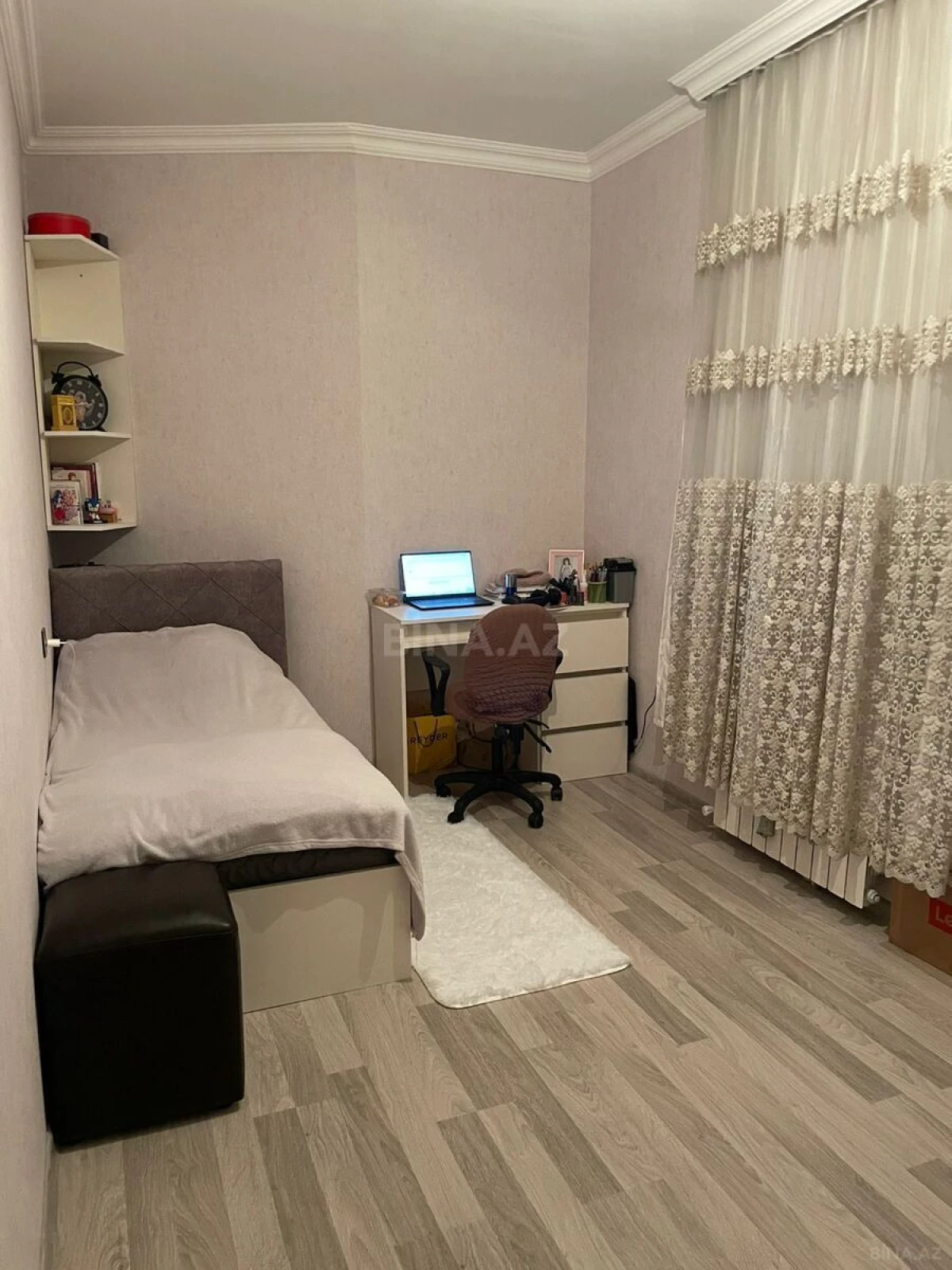Satılır 2 otaqlı mənzil 56 m²