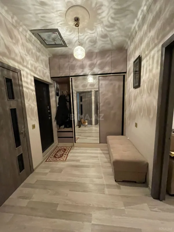 Satılır 2 otaqlı mənzil 56 m²