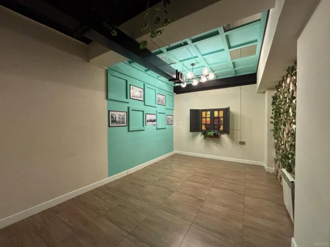 Satılır obyekt 196 m²