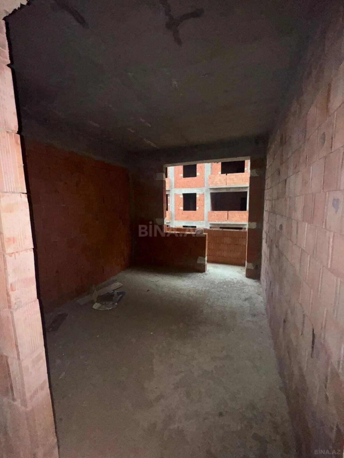 Satılır 1 otaqlı mənzil 54 m²