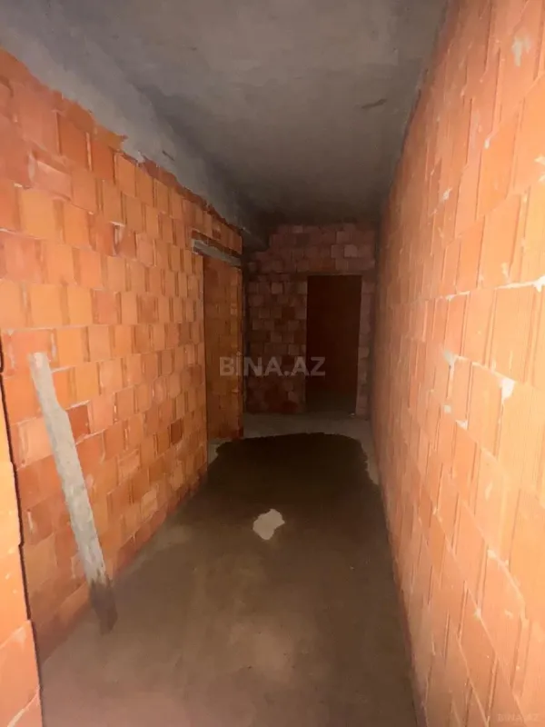 Satılır 1 otaqlı mənzil 56.8 m²