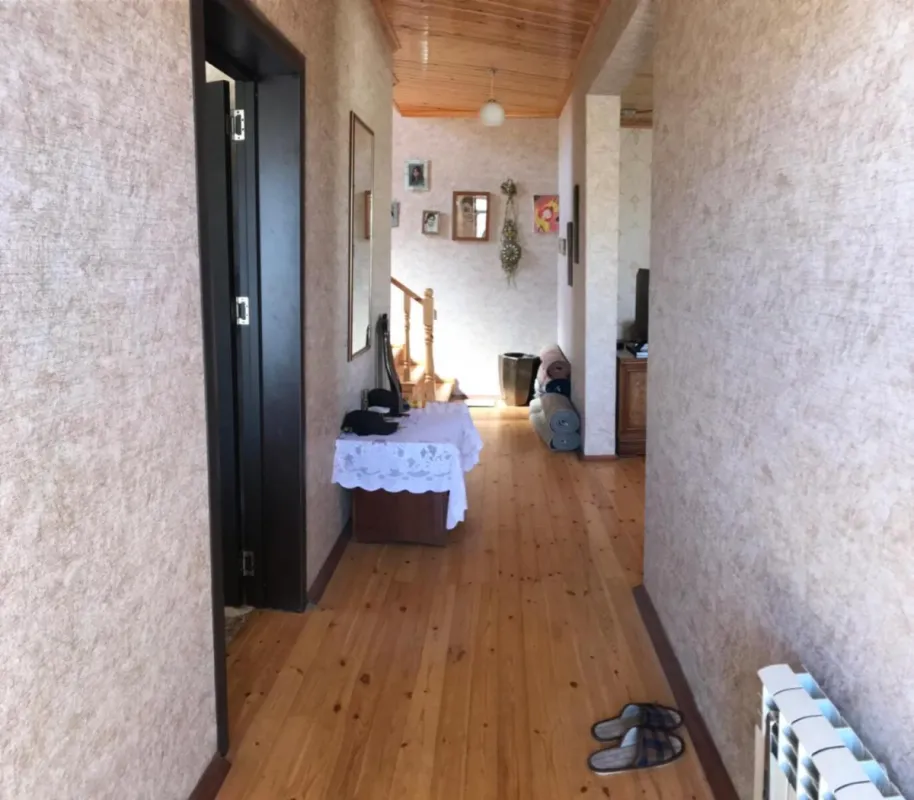 Satılır 4 otaqlı həyət evi 120 m²