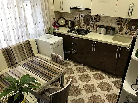 Satılır 4 otaqlı həyət evi 120 m²